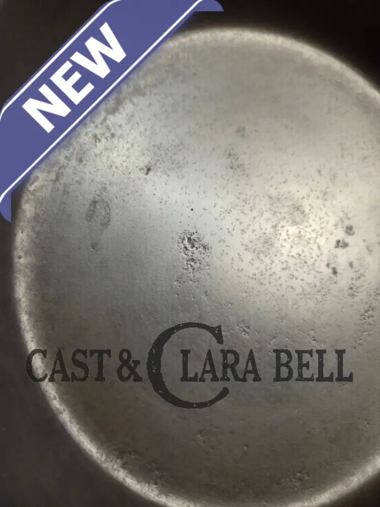 Priced to Sell! 1930’s Griswold #8 Cast Iron Skillet with Large Block Logo 704 B. Perfect for gas and electric