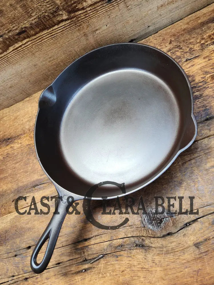 Priced To Sell! 1930’S Griswold #9 Skillet With Large Block Logo And Smooth Bottom 710