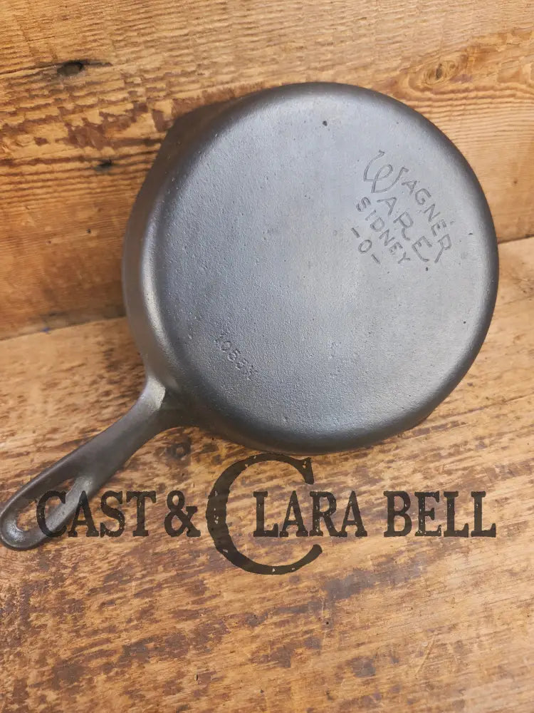 Priced to Sell! 1930’s Wagner #5 Skillet with Stylized Logo 1055 M Skillet