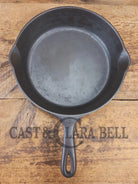 Priced to Sell. 1930’s Wagner Ware #8 Cast Iron Skillet with Stylized Logo 1058 S shift mark. - Skillet