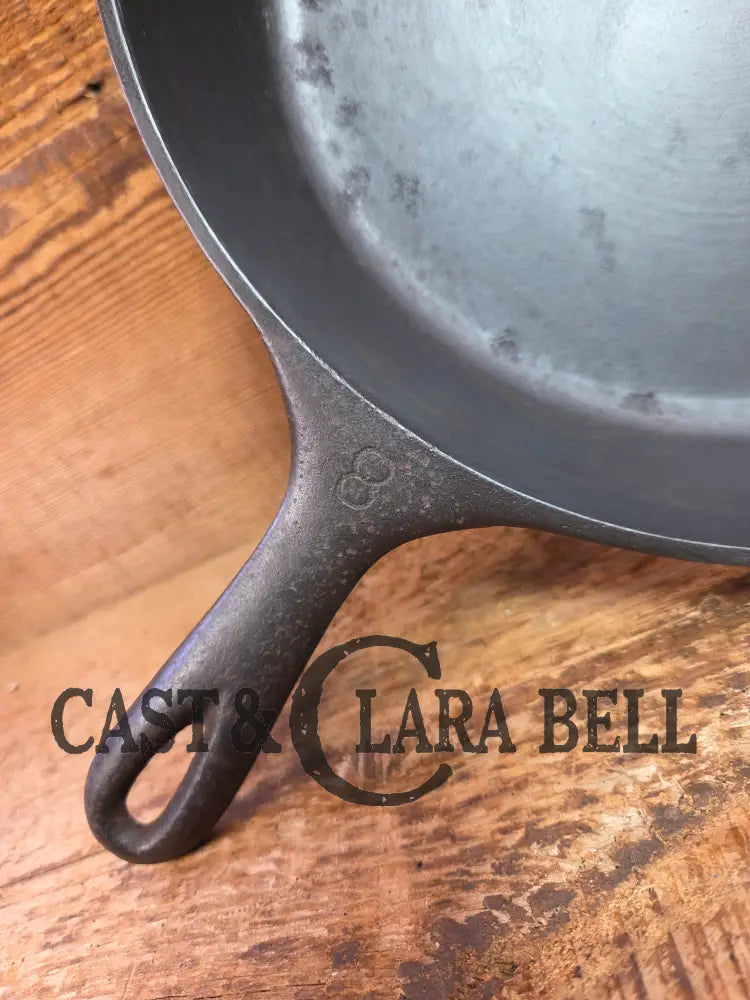 Priced to Sell! 1930’s Wagner Ware #8 Cast Iron Skillet with Stylized Logo 1058 V - Skillet