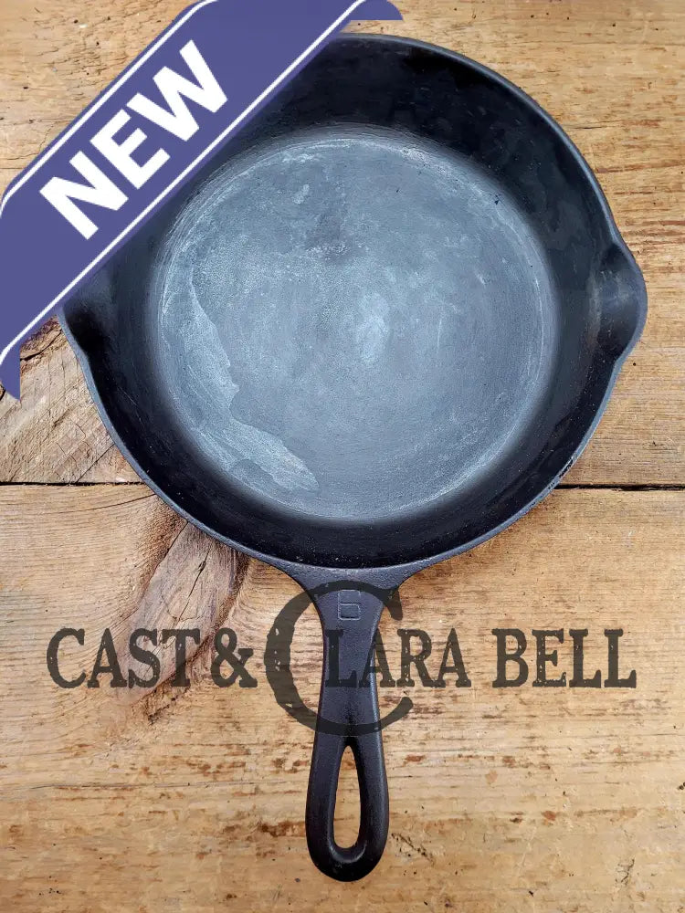 PRICED TO SELL! 1940’s Griswold #6 Cast Iron Skillet with Small Block Logo and Smooth Bottom 699 K Skillet