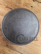 Priced to Sell and not seen often. 1930’s #7 Favorite Piqua flat bottom kettle. PERFECT daily user for soups stews and