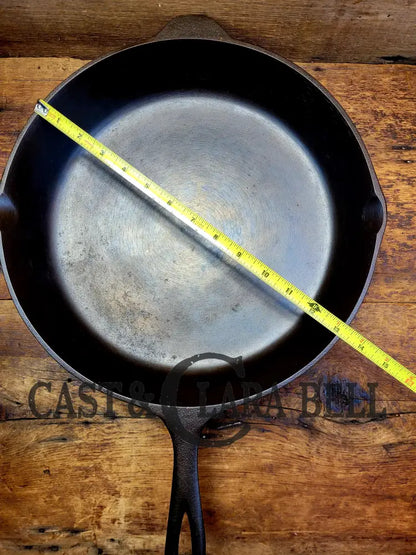 Priced To Sell! Beautiful 1940’S Era Lodge #12 Cast Iron Skillet With 3 Notch Heat Ring. Great