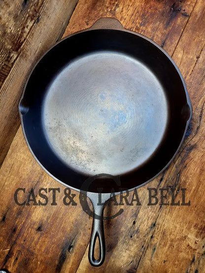 Priced To Sell! Beautiful 1940’S Era Lodge #12 Cast Iron Skillet With 3 Notch Heat Ring. Great