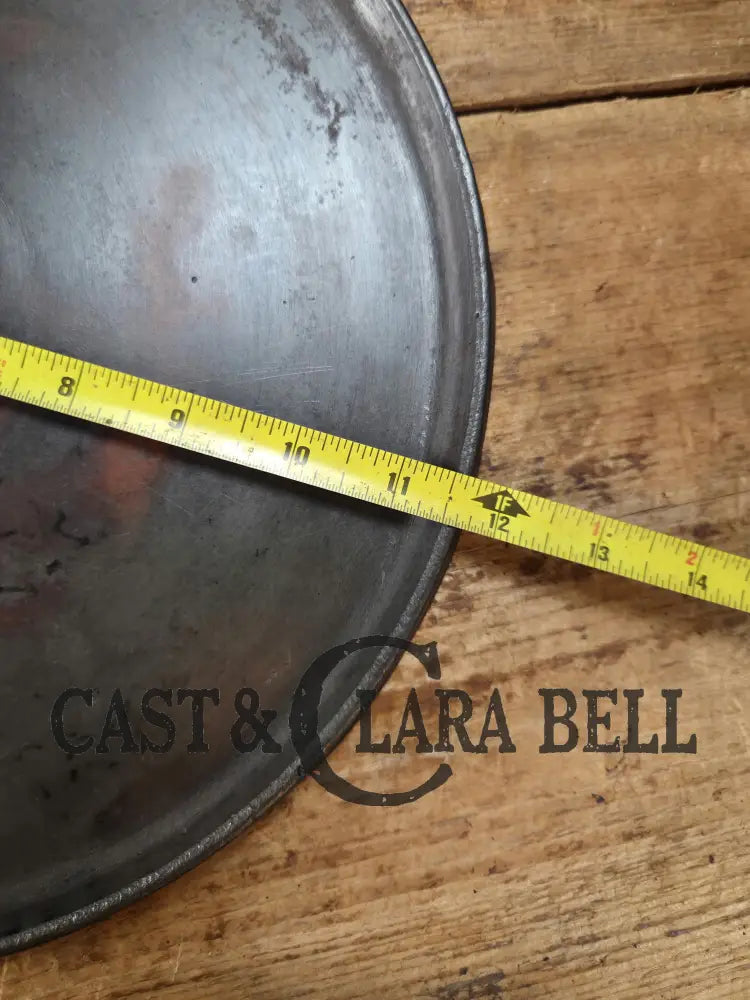 Priced to Sell! Beautiful hard to find Griswold ERIE 1st Series #12 Round Griddle with Bail! You don’t see these often!