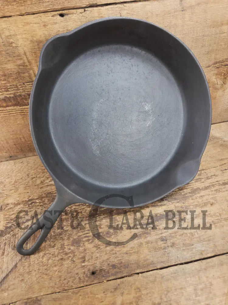 Priced to Sell big bacon skillet. Fully restored 1890’s Era Wagner #10 Block Logo. Sits flat on all cook surfaces. SC24