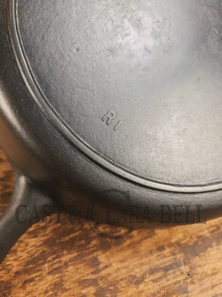 Priced to sell daily workhorse! Early 1900’s Lodge #8 Skillet with 3 Notch Heat Ring and raised RI. Great first pan!