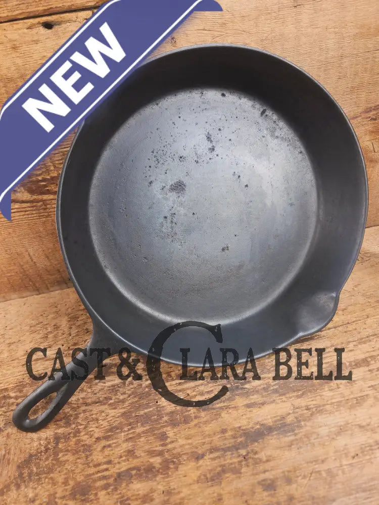 Priced to sell daily workhorse! Early 1900’s Lodge #8 Skillet with 3 Notch Heat Ring. Great first pan! Skillet