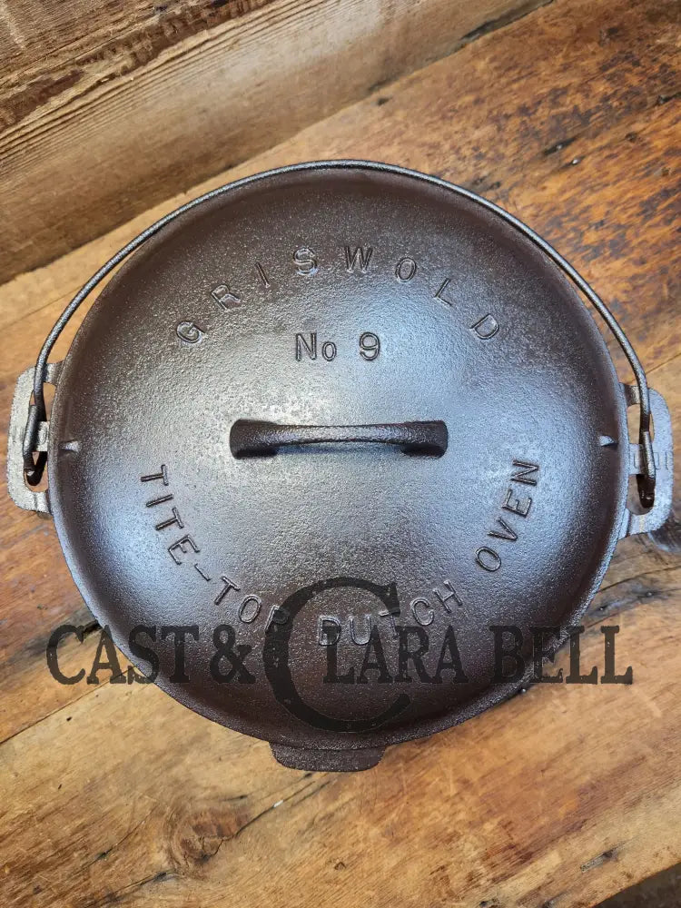 Priced To Sell Great Campfire Cooker! 1920’S Griswold #9 Tite-Top Cast Iron Dutch Oven With Slant