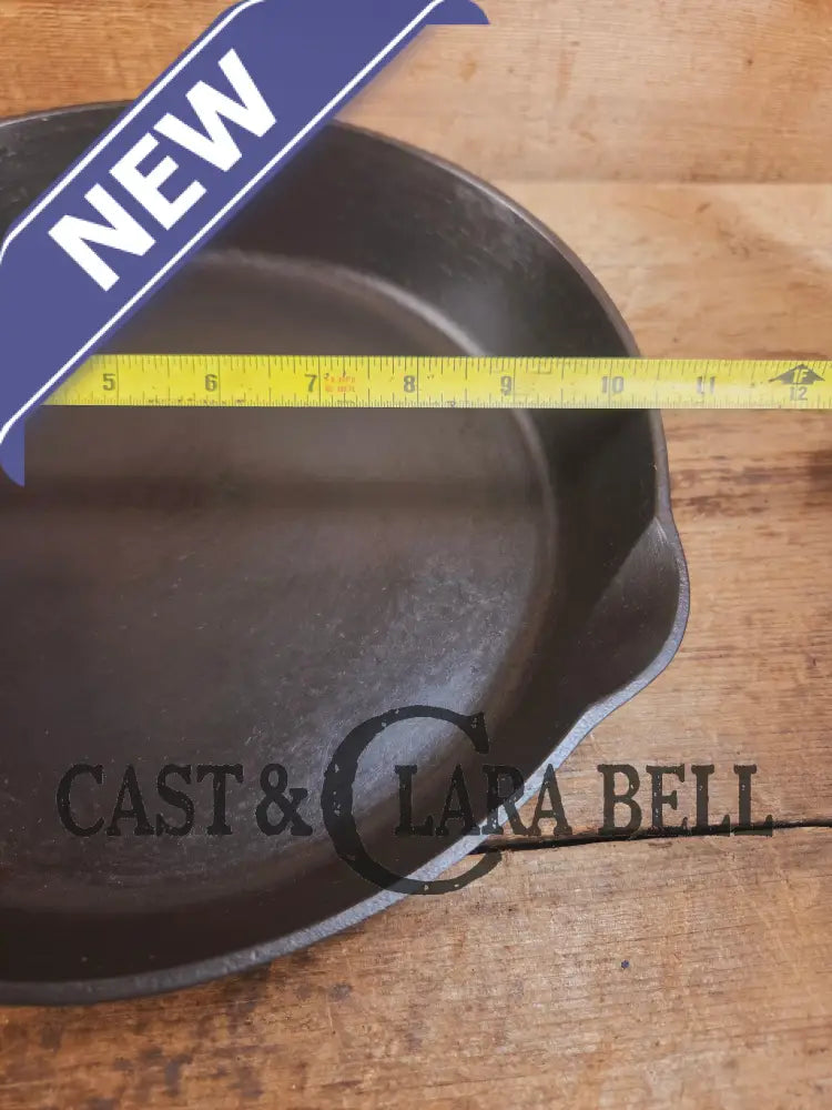 Priced to Sell! GREAT campfire cooker 1930’s Griswold cast iron skillet. Small block 704 K Skillet