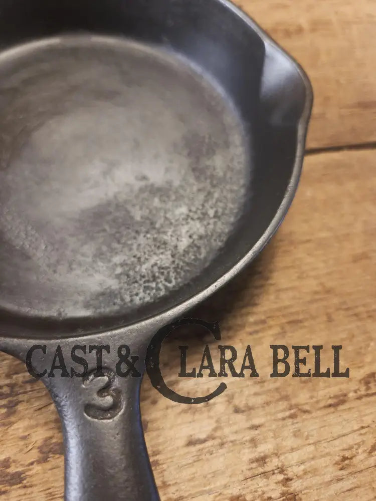 Priced to Sell! Great first unique egg skillet! Wagner’s Long Life #3 1753. Restored and Ready to Use! Great Gift idea!