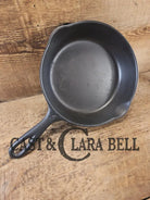 Priced to Sell Great Saute pan! 1930’s Wagner #5 Skillet with Stylized Logo 1055 R Skillet