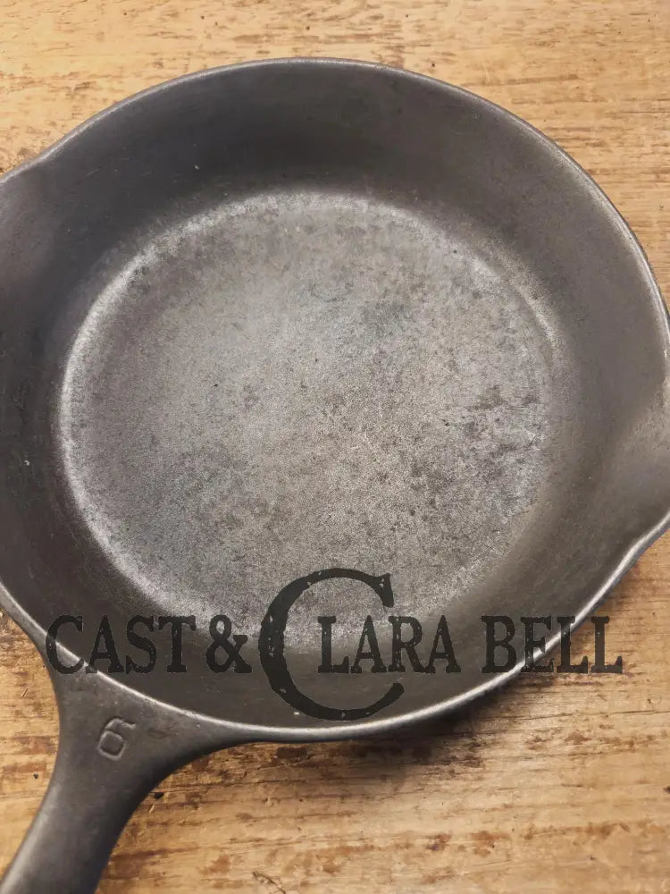 Priced to Sell! Great saute skillet! 1930’s Wagner Ware #6 Cast Iron Skillet 1056 T Skillet
