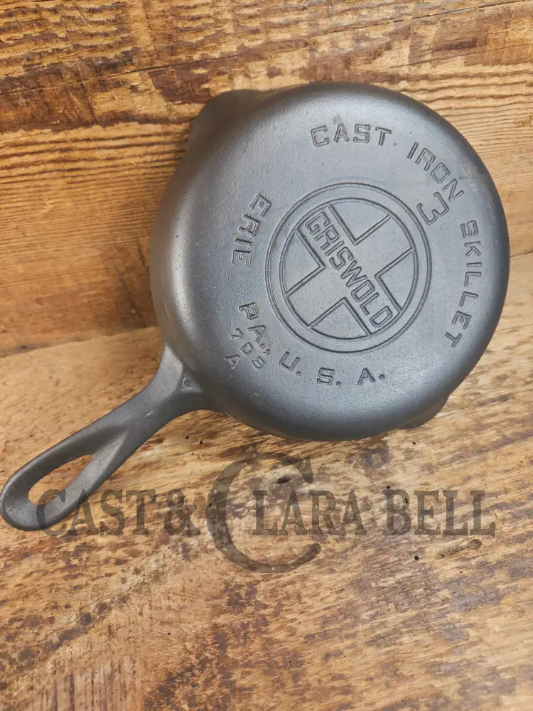 Priced to Sell!! Griswold #3 Skillet with Large Block Logo and Smooth Bottom 709 A Skillet