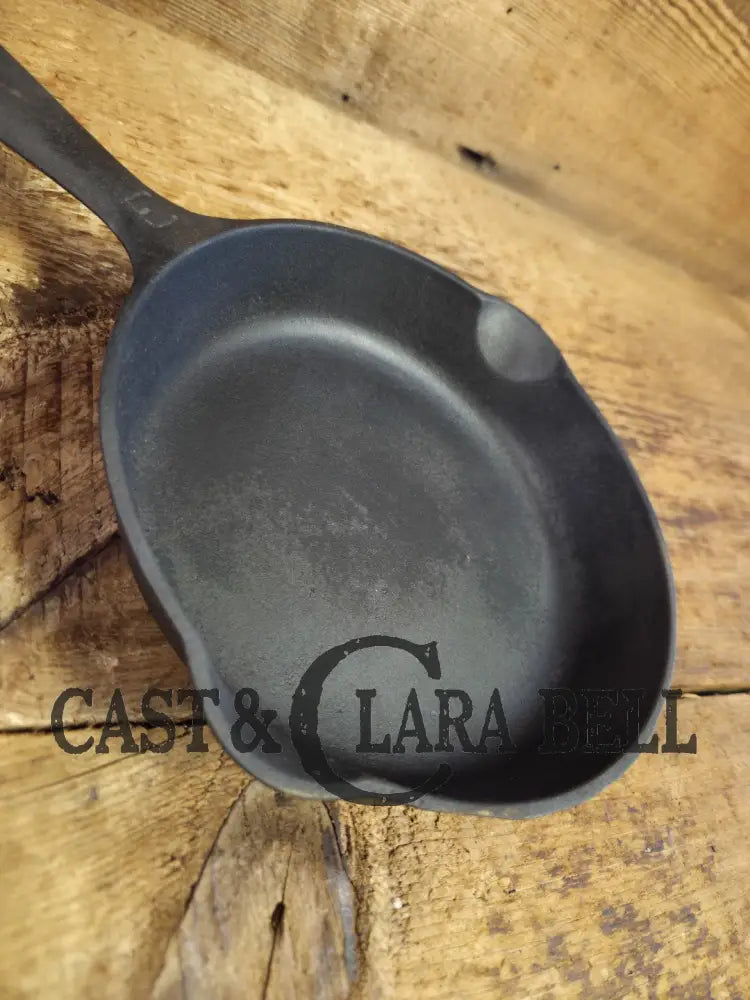 Priced to Sell!! Griswold #3 Skillet with Large Block Logo and Smooth Bottom 709 A Skillet