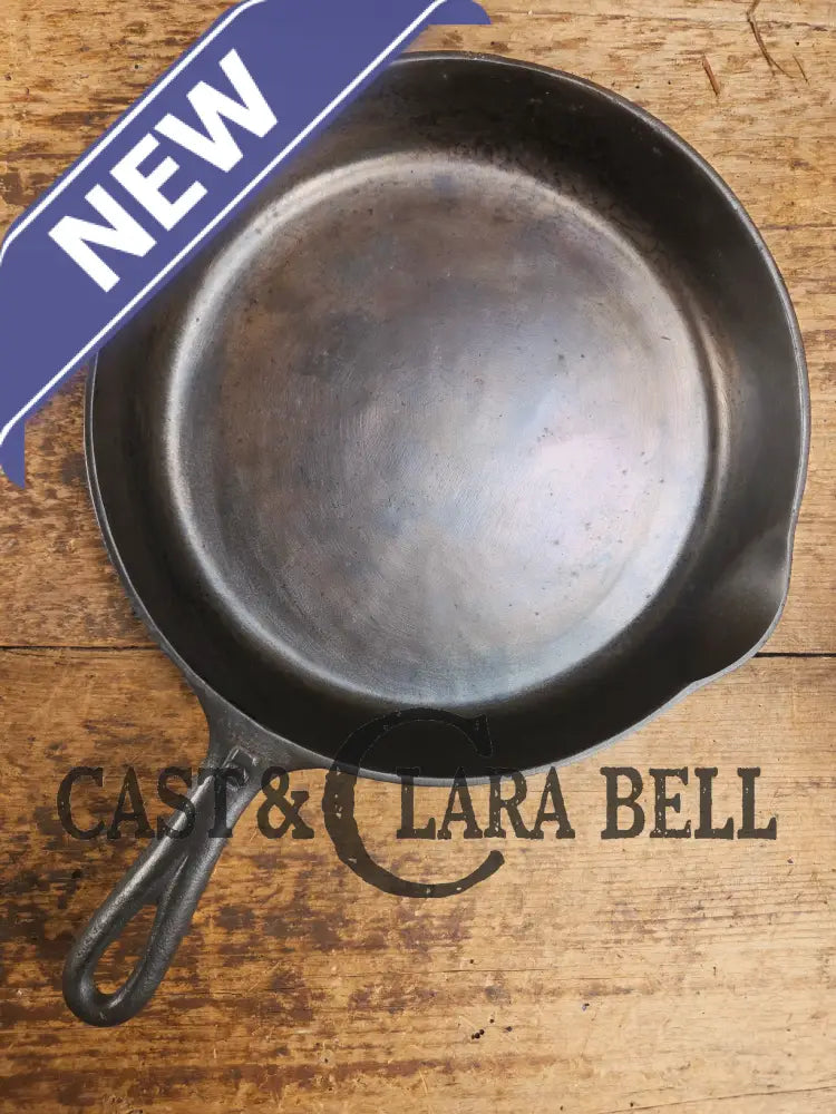 Priced to Sell Hard to Find 1920’s Griswold’s Victor #6 Skillet with Heat Ring Fully Marked 697 Skillet