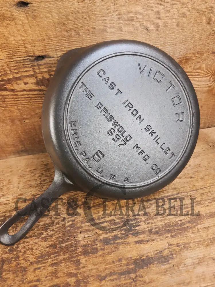 Priced to Sell Hard to Find 1920’s Griswold’s Victor #6 Skillet with Heat Ring Fully Marked 697 Skillet
