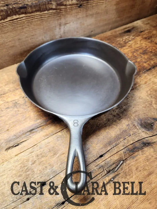 Priced To Sell! Htf Griswold #8 Skillet With Slant Logo And Smooth Bottom! 704 M. Important Read