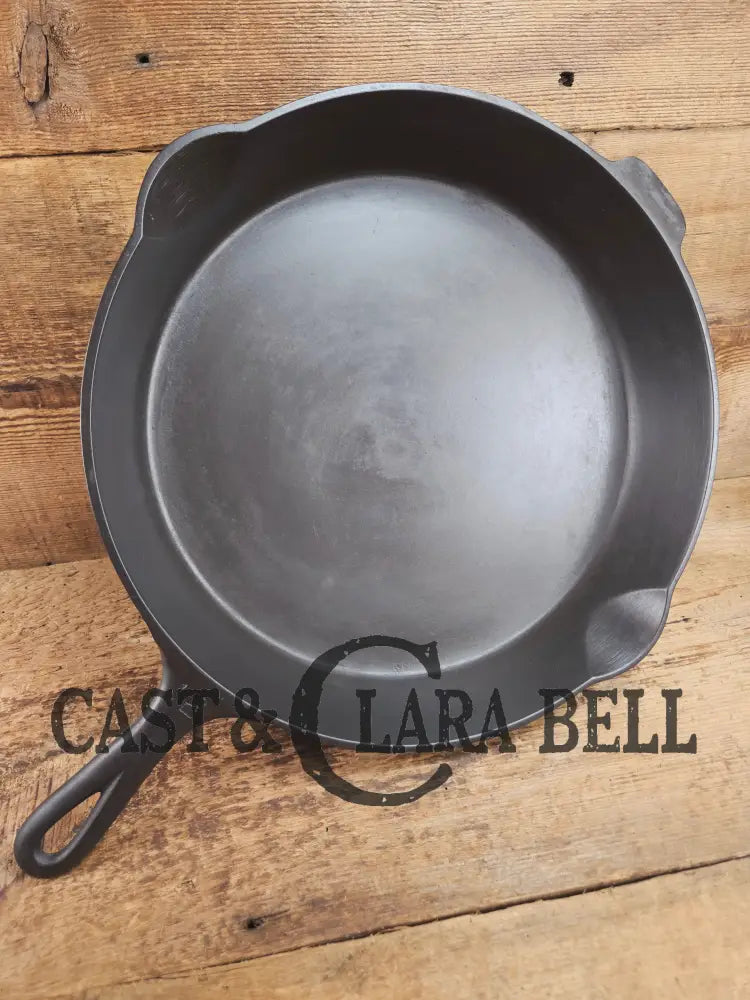 Priced to Sell. Huge beautiful 1930’s Griswold No. 12 Skillet Small Block Logo 719 D. Perfect bacon skillet! Restored