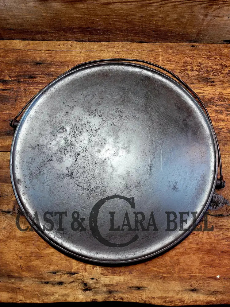 Priced To Sell! Huge Beautiful Hard Find Griswold Erie 1St Series #16 Round Griddle With Bail! You