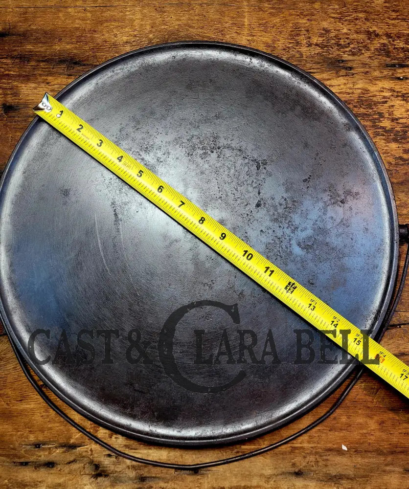 Priced To Sell! Huge Beautiful Hard Find Griswold Erie 1St Series #16 Round Griddle With Bail! You