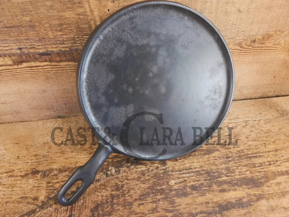 Priced to Sell Iron Mountain by Griswold #8 (1058) Cast Iron Round Griddle - Griddle
