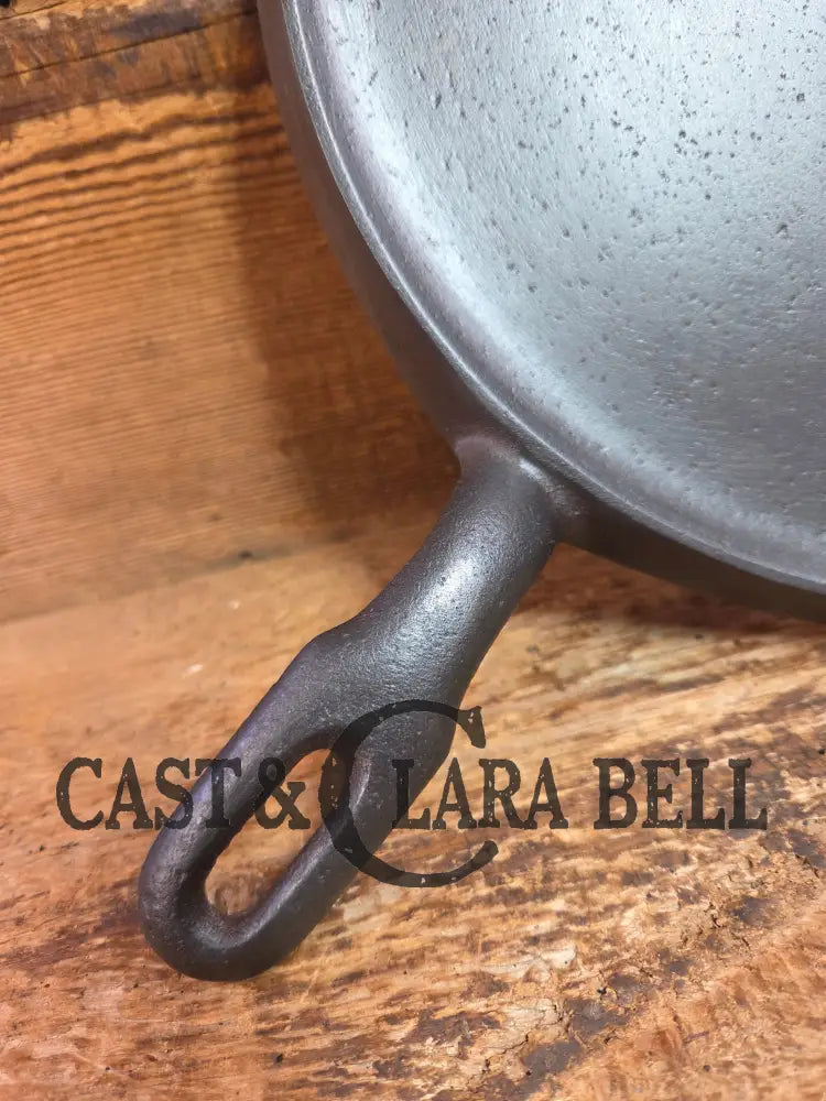 Priced to Sell Iron Mountain by Griswold #9 (1059) Cast Iron Round Griddle - Griddle