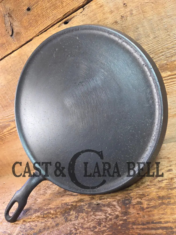 Priced to Sell Iron Mountain by Griswold #9 (1059) Cast Iron Round Griddle - Griddle