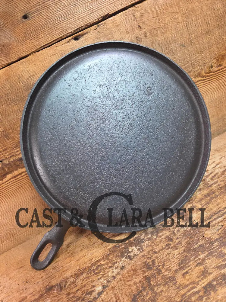 Priced to Sell Iron Mountain by Griswold #9 (1059) Cast Iron Round Griddle - Griddle