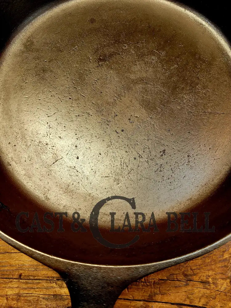 Priced To Sell! Mid 1900’S Lodge #7 Skillet With 3 Notch Heat Ring