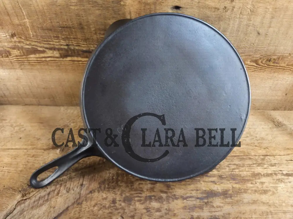 Priced to Sell! See pics and description. Early 1900’s Wagner made Sidney Block Straight Center Logo. Awesome daily