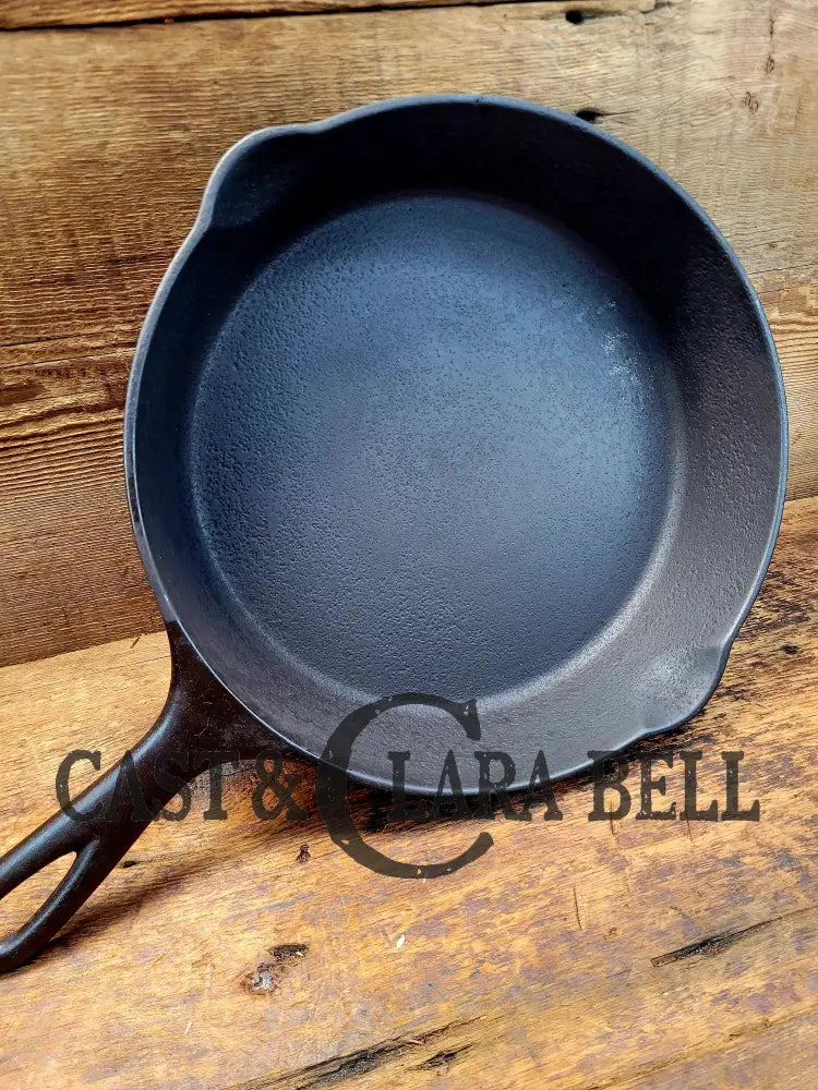 Priced To Sell! See Pics And Description! Early 1900’S Wagner Ware #8 Arc Straight Logo Cast Iron