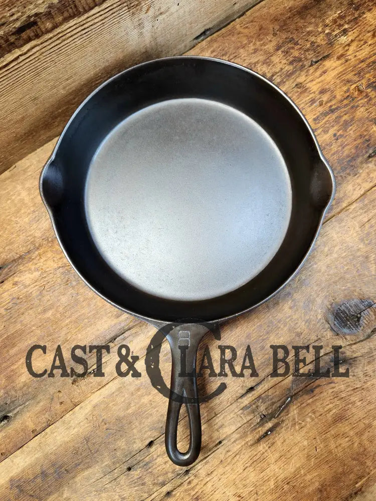 Priced To Sell! The Classic 1920’S Griswold #8 Skillet With Large Block Logo And Smooth Bottom