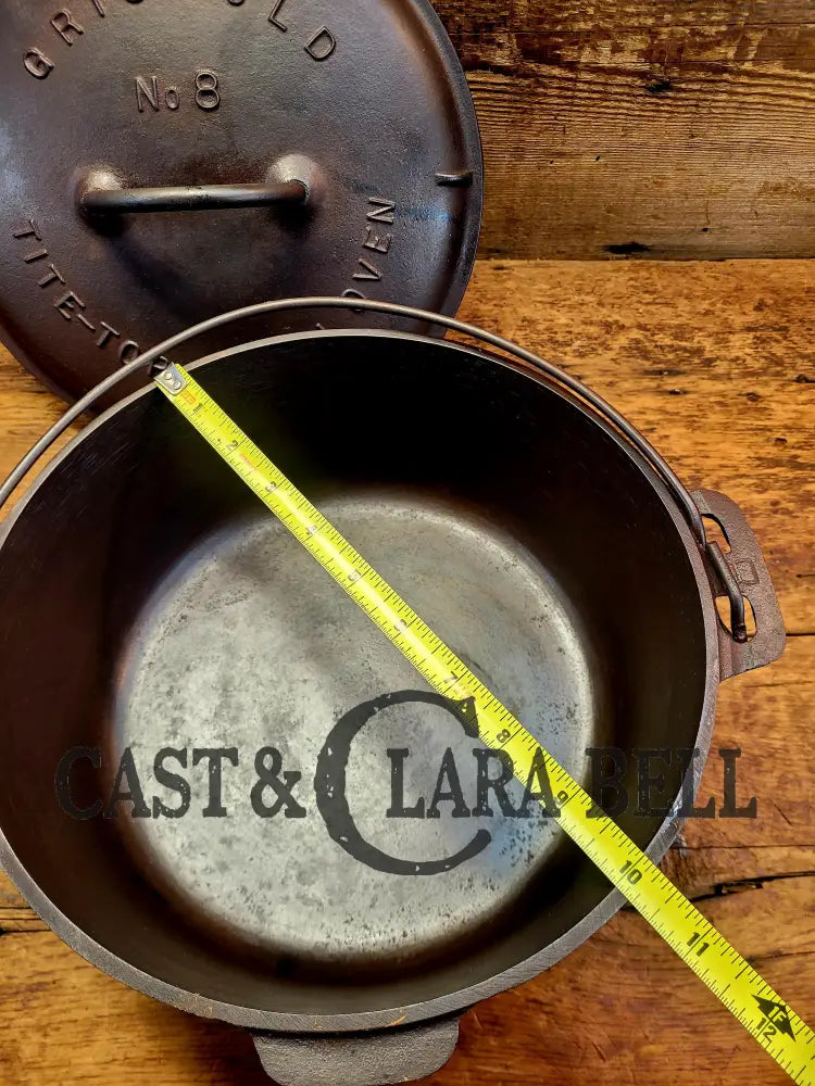 Priced To Sell. The Classic 1920’S Griswold #8 Tite-Top Cast Iron Dutch Oven With Large Block