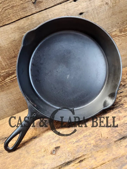 Priced To Sell The Classic! 1924 Wagner Ware Sidney -O- #8 Skillet With Heat Ring And Stylized Logo