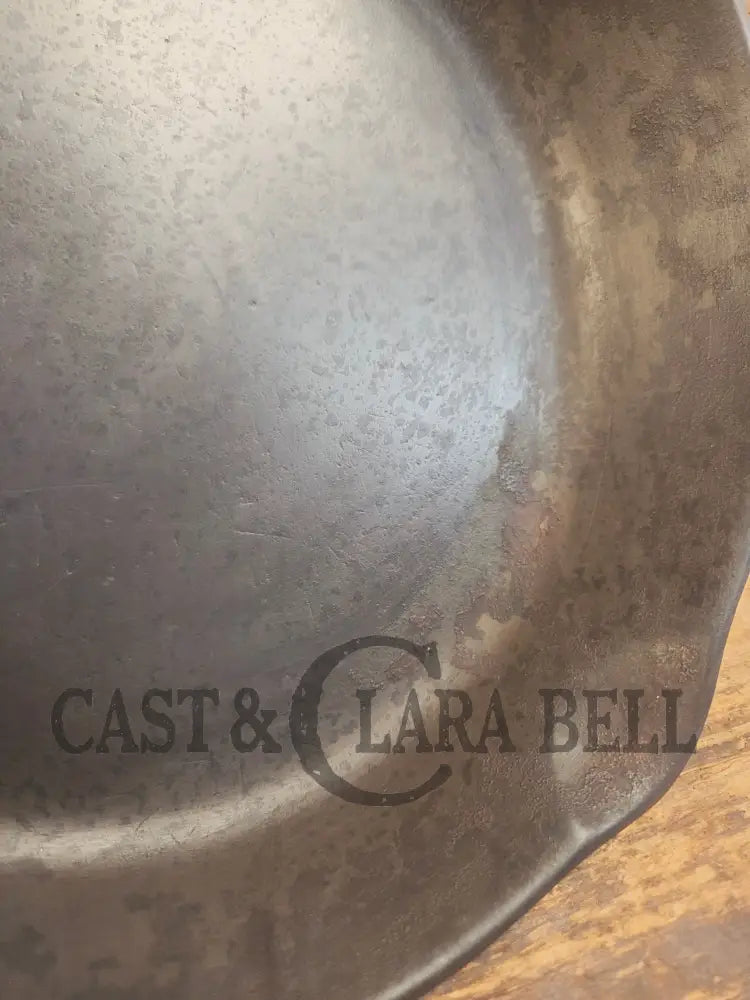 Priced to Sell! The Classic 1930’s Era Wagner Ware Sidney -O- #8 Skillet Stylized Logo 1058 I - Skillet