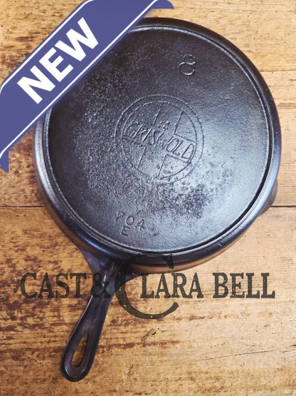 Priced to Sell! THE Classic early vintage 1910’s Griswold #8 Skillet with Slant Logo Erie PA USA 704 E Skillet