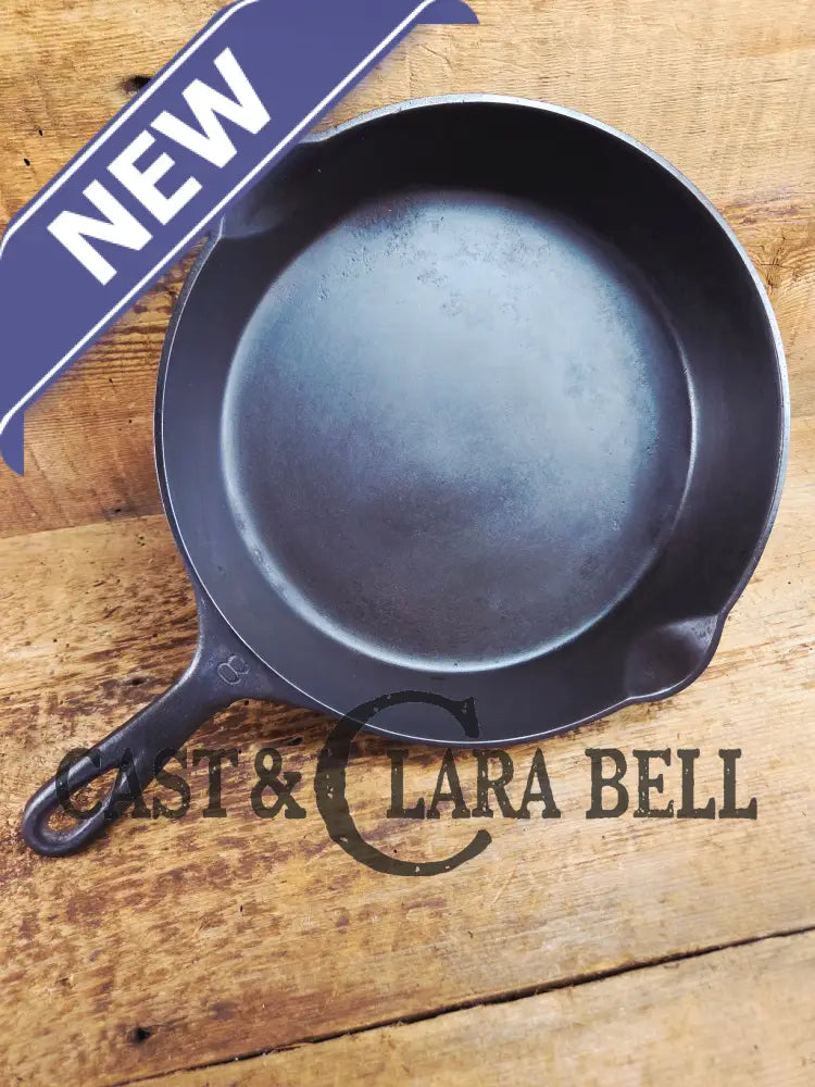 Priced to Sell! THE Classic early vintage 1910’s Griswold #8 Skillet with Slant Logo Erie PA USA 704 E Skillet