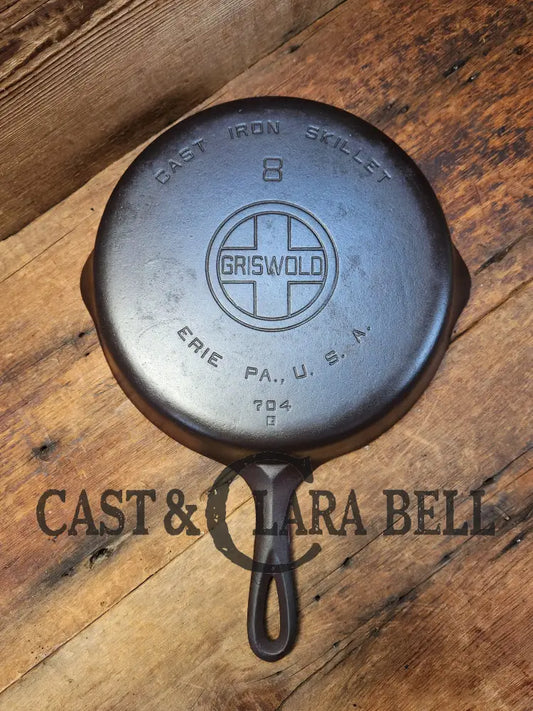 Priced To Sell! The Classic! Griswold #8 Cast Iron Skillet With Large Block Logo 704 G