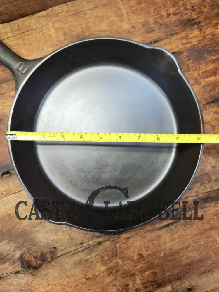 Priced To Sell! The Classic! Griswold #8 Cast Iron Skillet With Large Block Logo 704 K