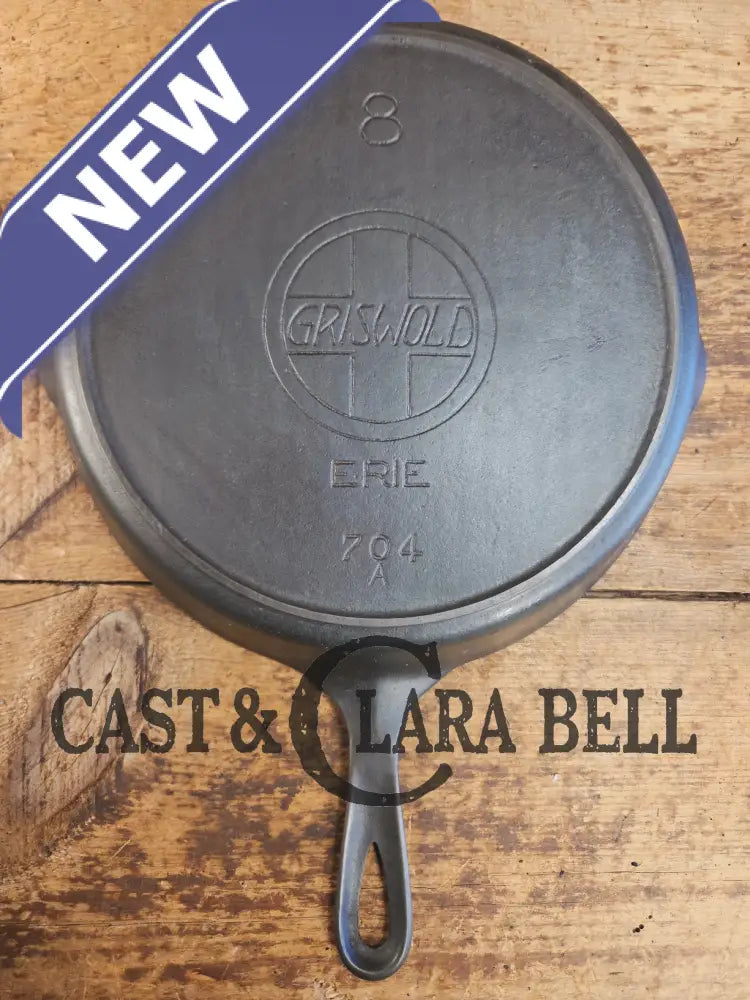 Priced to Sell! The early vintage 1910’s Griswold #8 Skillet with Slant Logo ERIE 704 A. Awesome Skillet