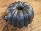 Priced to Sell. ’The Emperor’ traditional style cake pan unknown maker. 31 Cups!! Owner tag on pan. SEE DESCRIPTION