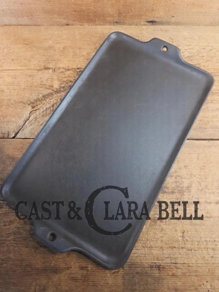 Priced to Sell! THE hard to find Griswold ’Cookie Sheet’ Grill Pan. P/n 1108 Griddle