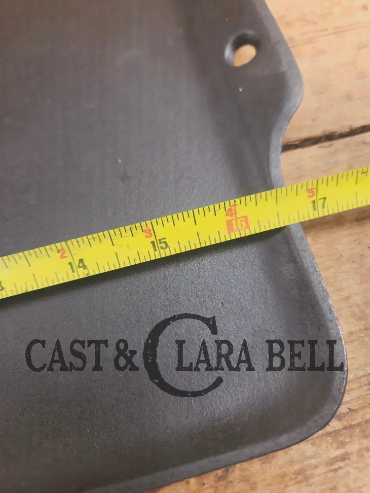 Priced to Sell! THE hard to find Griswold ’Cookie Sheet’ Grill Pan. P/n 1108 Griddle