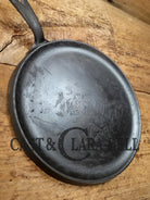 Priced To Sell! Vintage Grilled cheese! 1930’s WagnerWare #9 Round Cast Iron Griddle 1109 Griddle