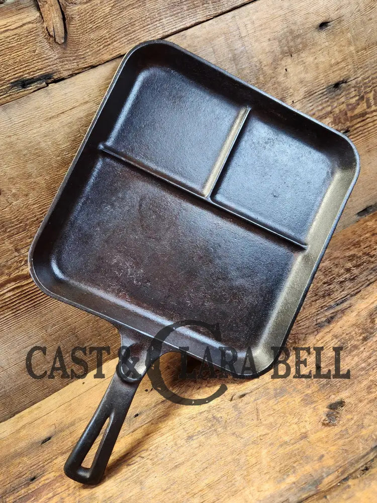 Priced To Sell! Wagner Ware Bacon And Egg Cast Iron Breakfast Skillet 1101 I