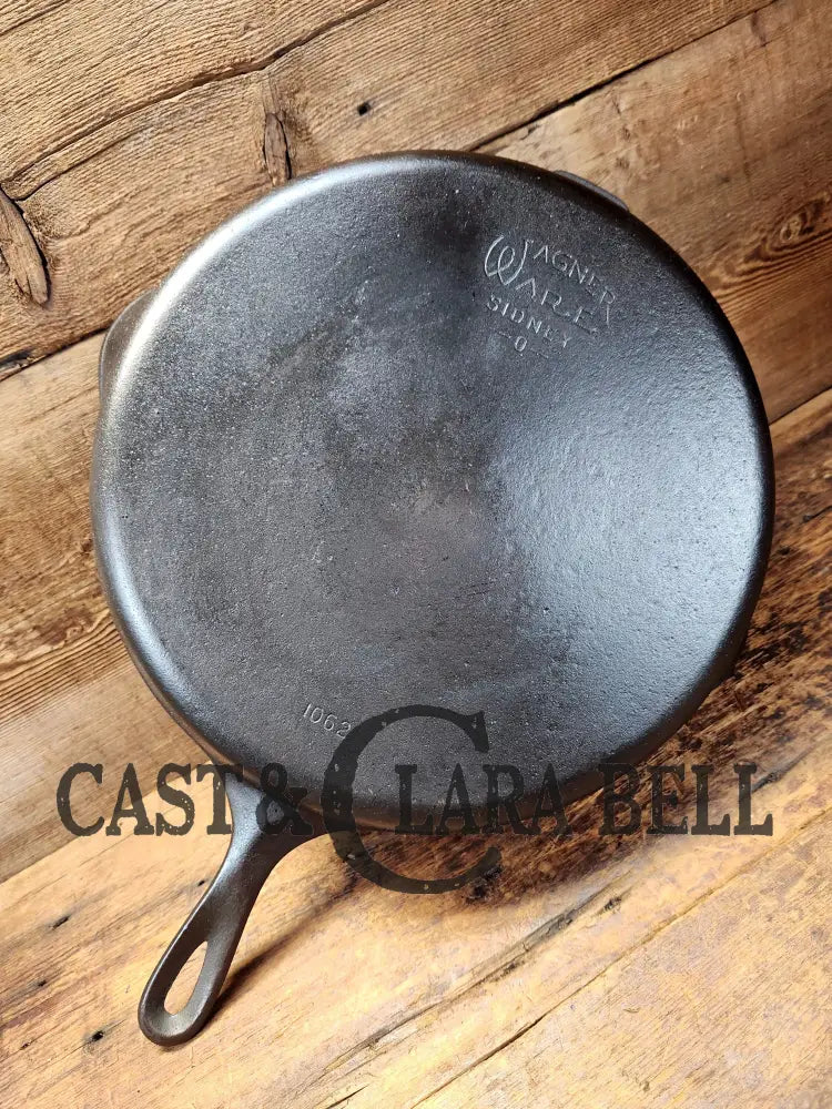 Priced To Sell! Whoa Big Fella! 1930S Wagner Ware #12 Skillet W/ Stylized Logo 1062. Perfect For