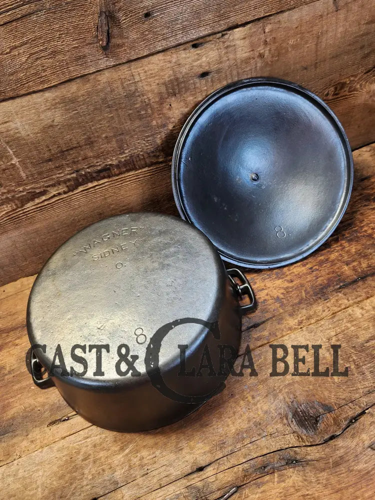 Pristine! Very Early 1900’S Wagner #8 Whistle Top Dutch Oven. Just Beautiful Ovens & Kettles