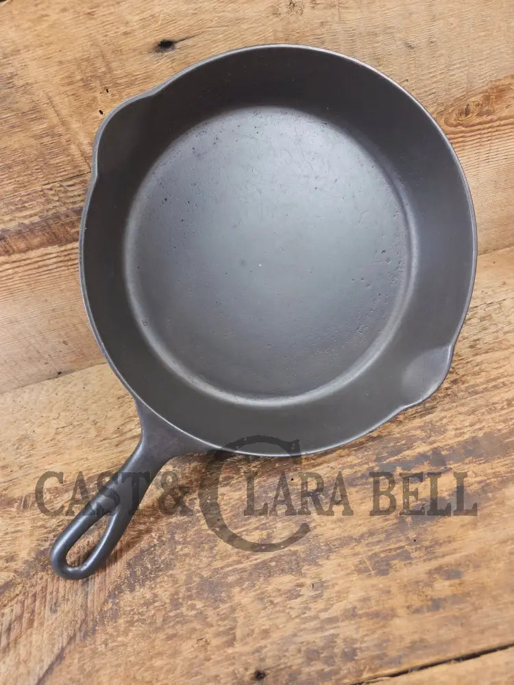 Rare! 1890’s Griswold ERIE 2nd Series #7 Skillet with Heat Ring and Maker’s Mark Shield! Restored and Ready to Use!